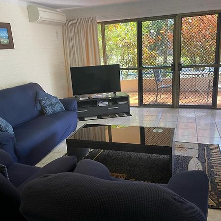 Placid Waters Holiday Apartments Bongaree Bagian luar foto