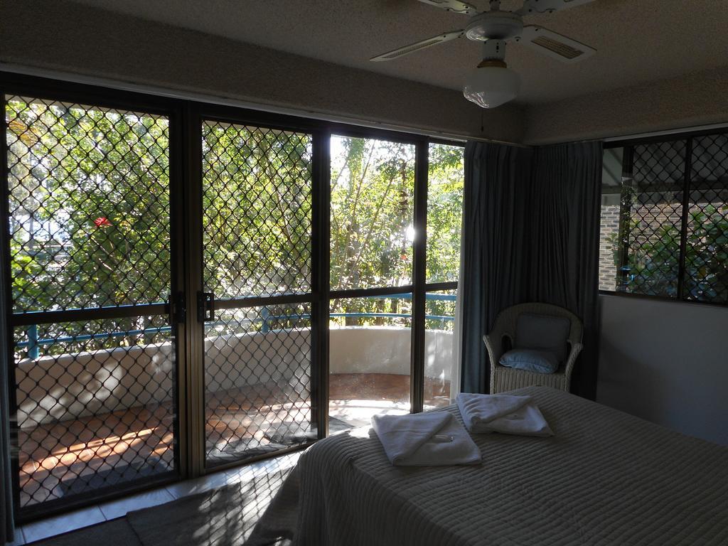 Placid Waters Holiday Apartments Bongaree Bagian luar foto